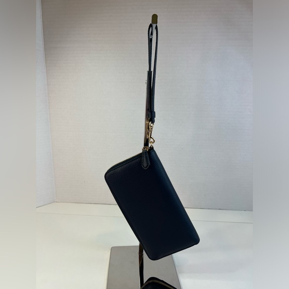 Coach Long Navy Blue Leather Zip Around Wallet w/ Wristlet strap - Picture 6 of 13